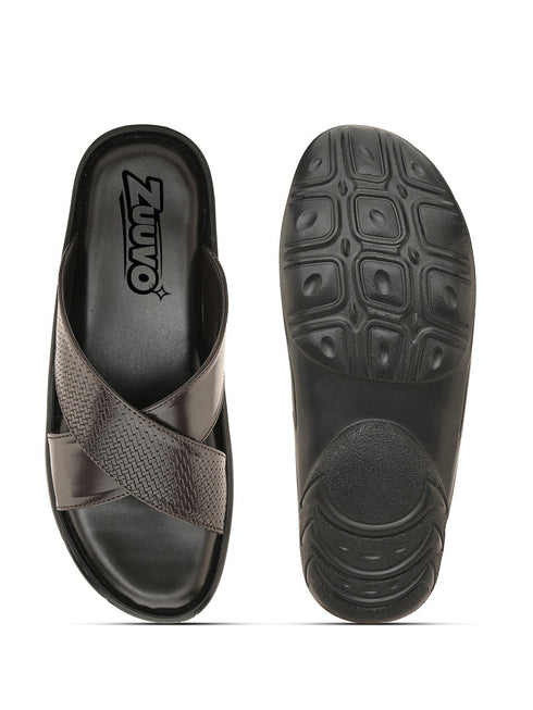 Men Strider Luxe Leather Slippers Daily Casual Wear Cross Straps Airmix Sole Sandals Casual Sandal